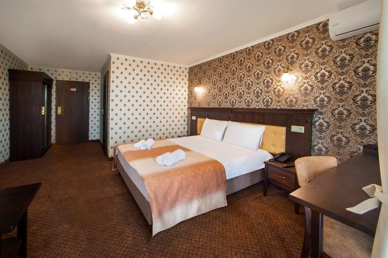Отель Hotel Gentleman Тернополь-25