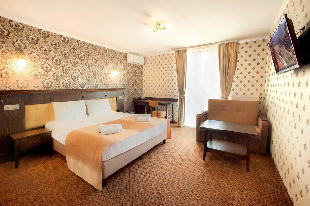 Отель Hotel Gentleman Тернополь